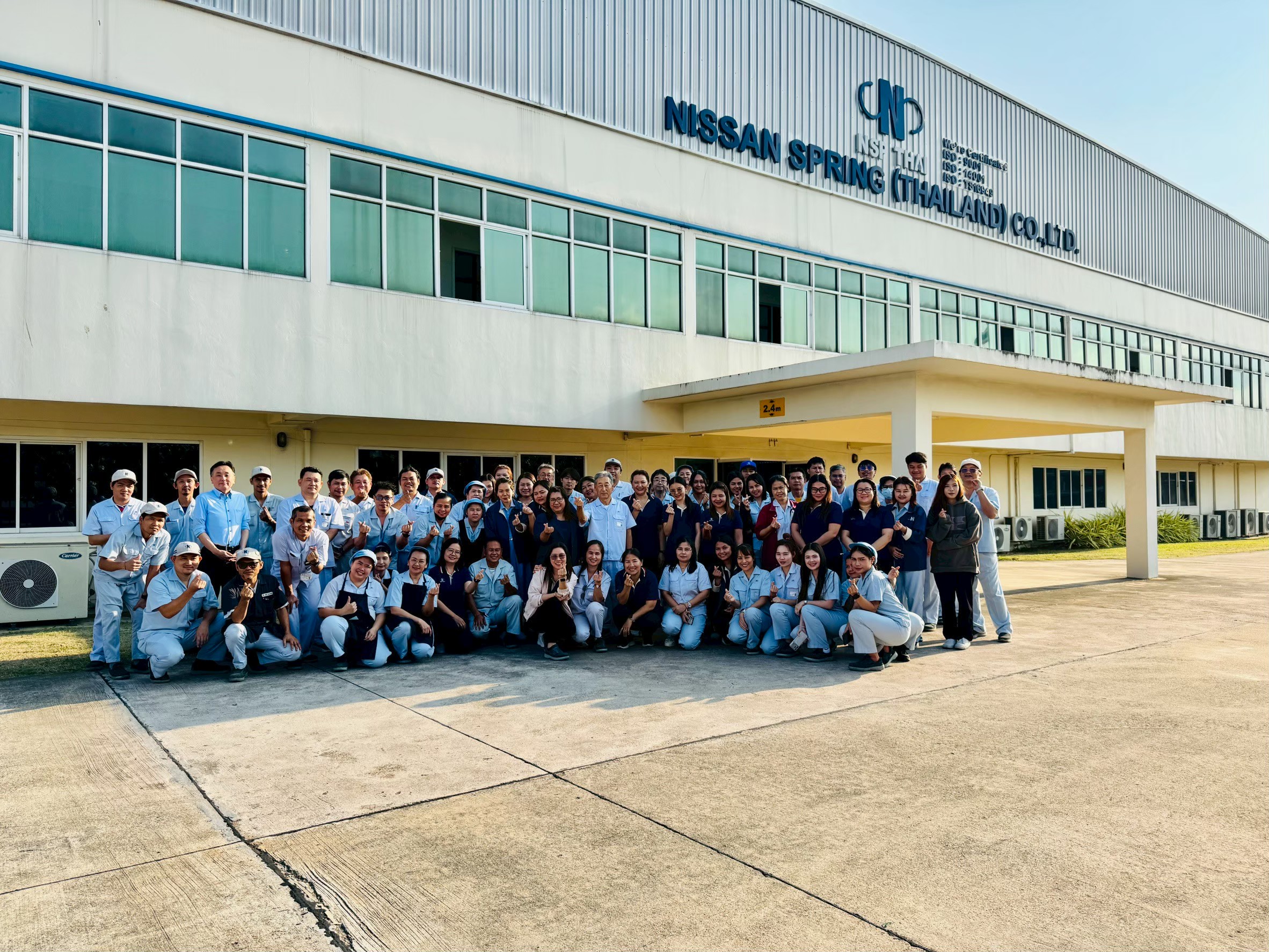 Nissan Spring Team & Credo